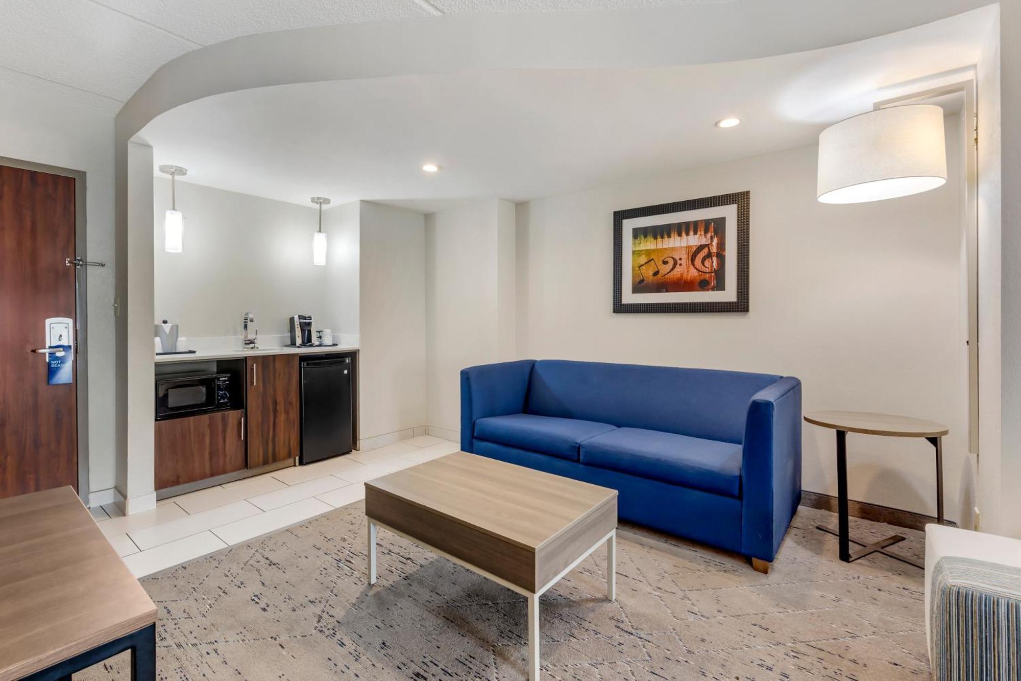 Holiday Inn Express & Suites Nashville Southeast - Antioch By Ihg Exterior foto