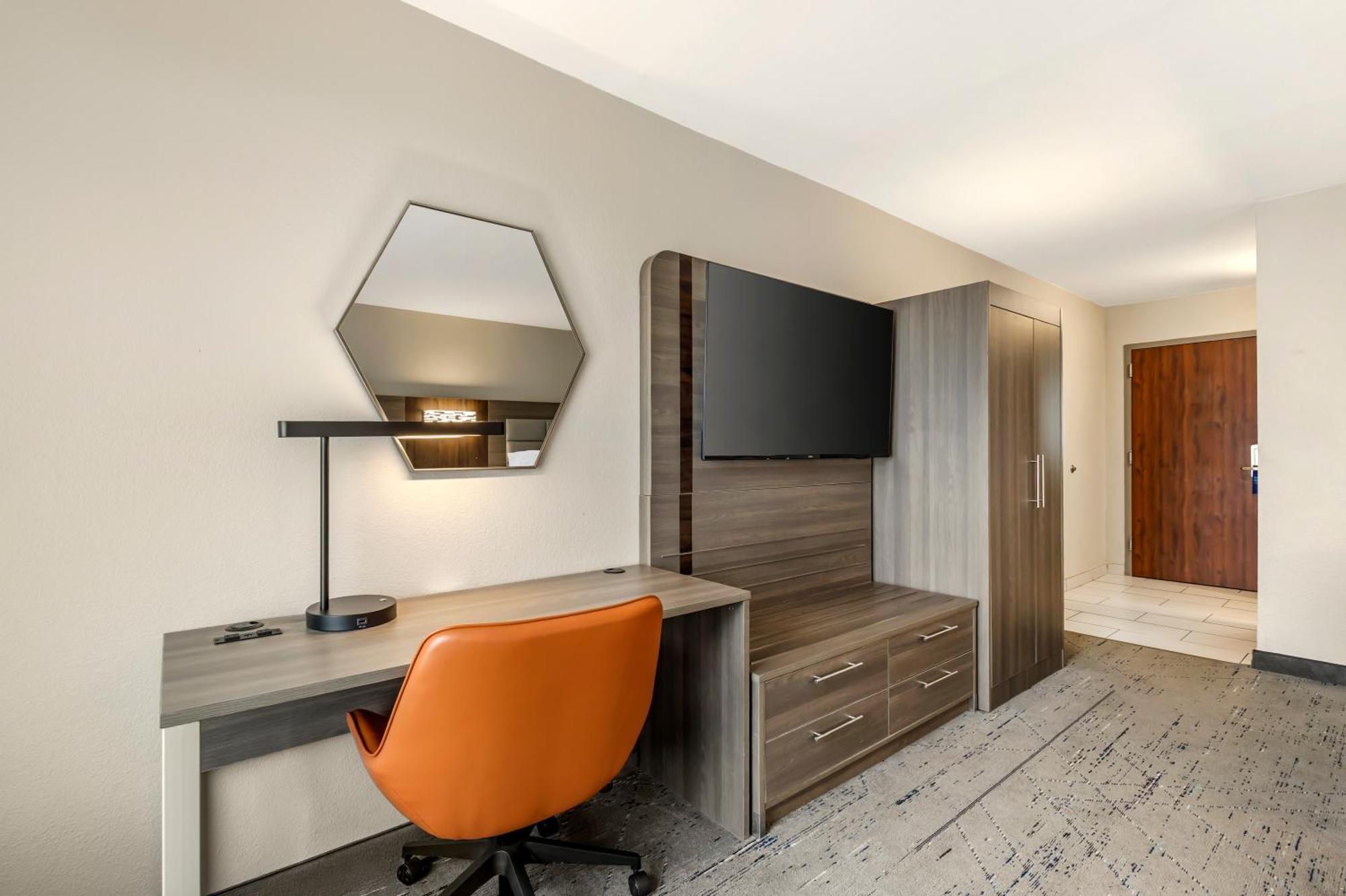 Holiday Inn Express & Suites Nashville Southeast - Antioch By Ihg Exterior foto